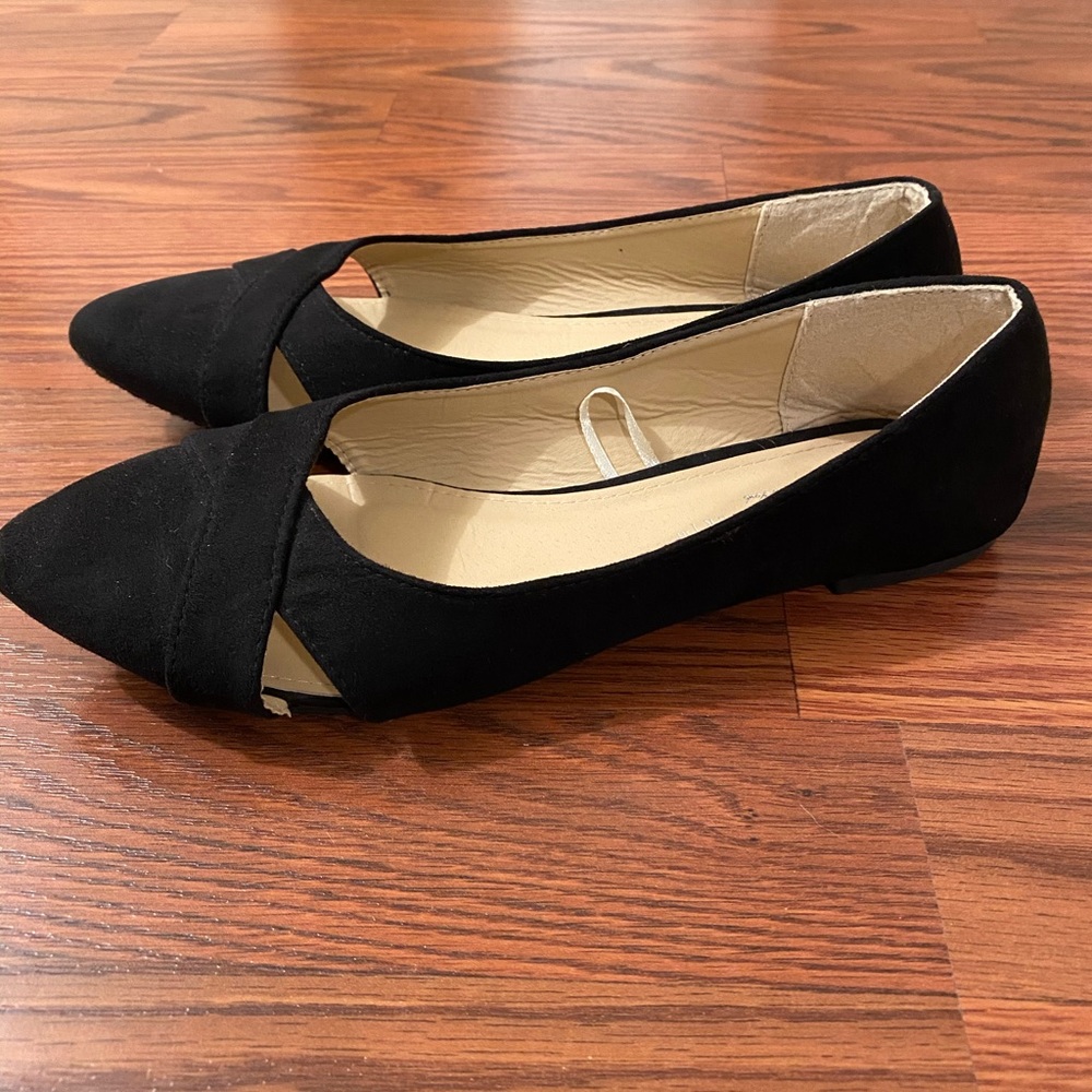 Flats - Picture 3 of 4